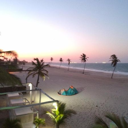 Hotel Pousada Onna Beach Cumbuco Exterior photo