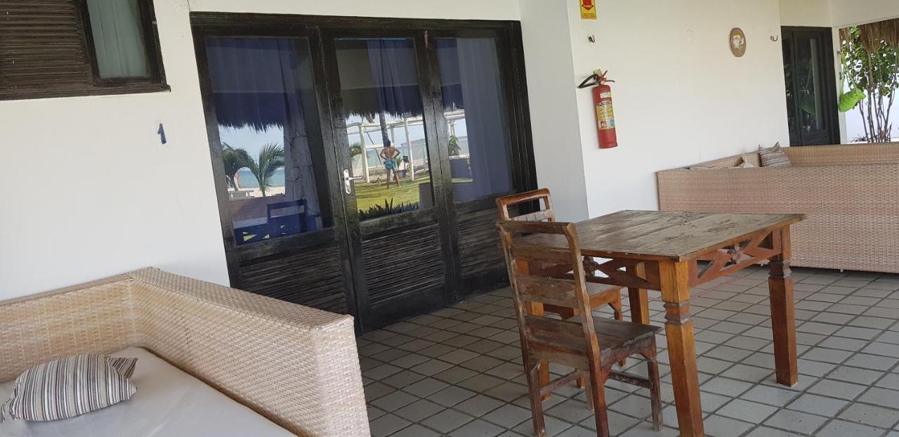 Hotel Pousada Onna Beach Cumbuco Room photo